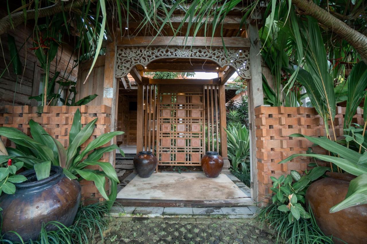 Rimbun Canggu Villa Exterior photo